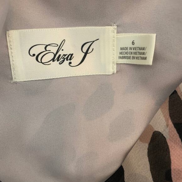 Eliza J. Animal print cheetah pink black midi maxi wrap v neck dress flowy sz 6 - Picture 10 of 16